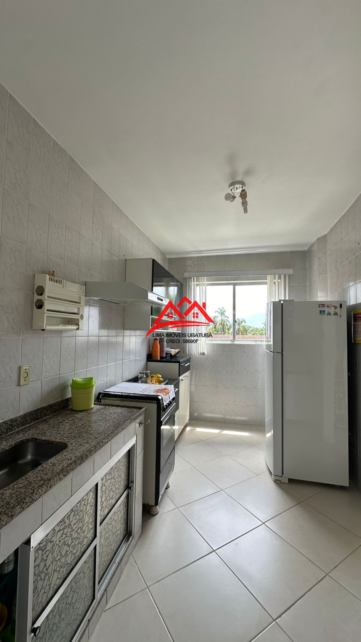 Apartamento à venda com 2 quartos, 70m² - Foto 14